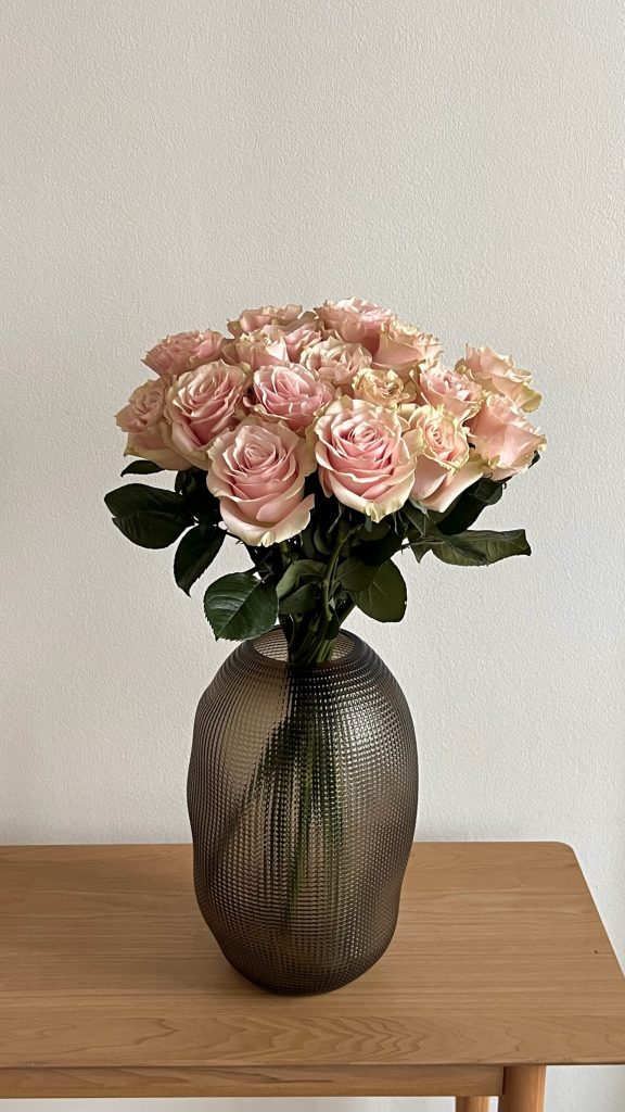 Роза Пинк Мондиаль, 15 шт.